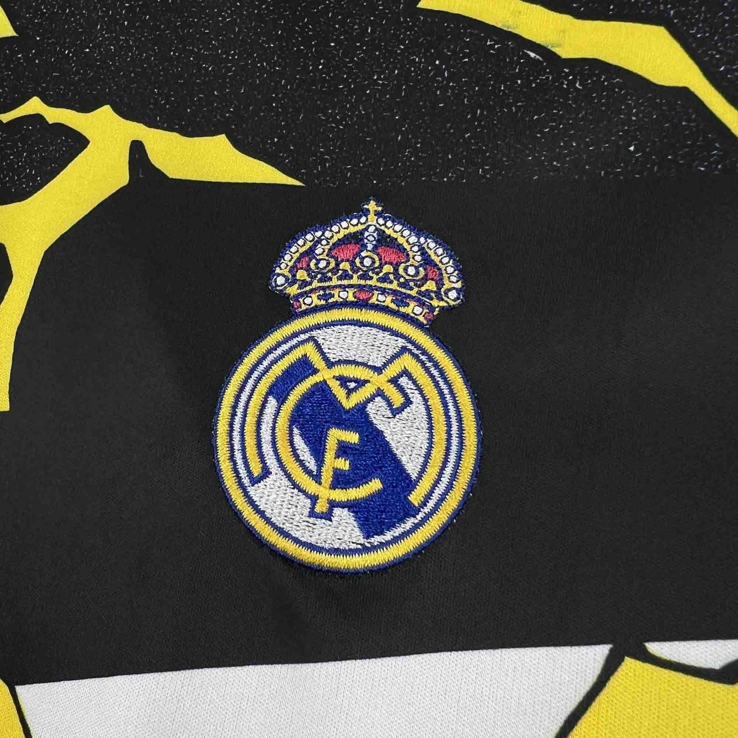 MAILLOT CONCEPT REAL MADRID SPÉCIAL AVENGERS