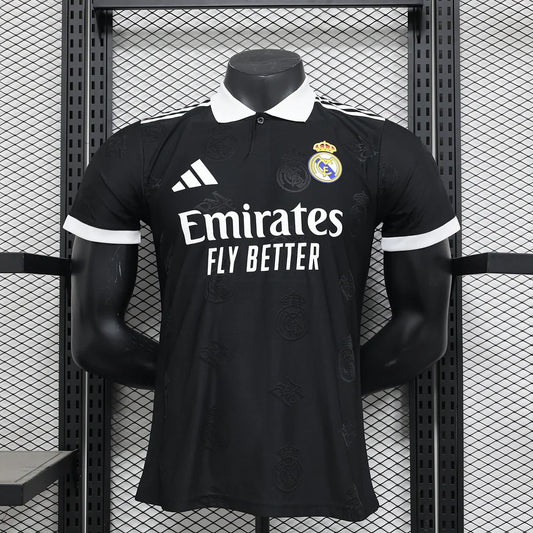 REAL MADRID MAILLOT CONCEPT 2025/2026