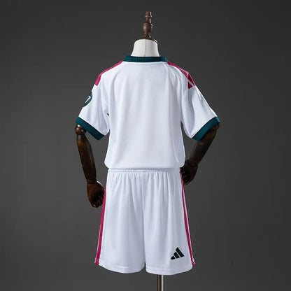Kit enfant Real Madrid Domicile 2026/2027